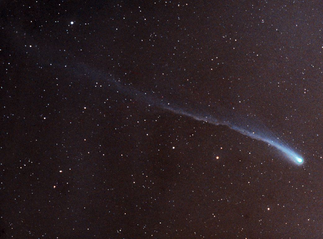 Comet Ikeya-Zhang Brightens