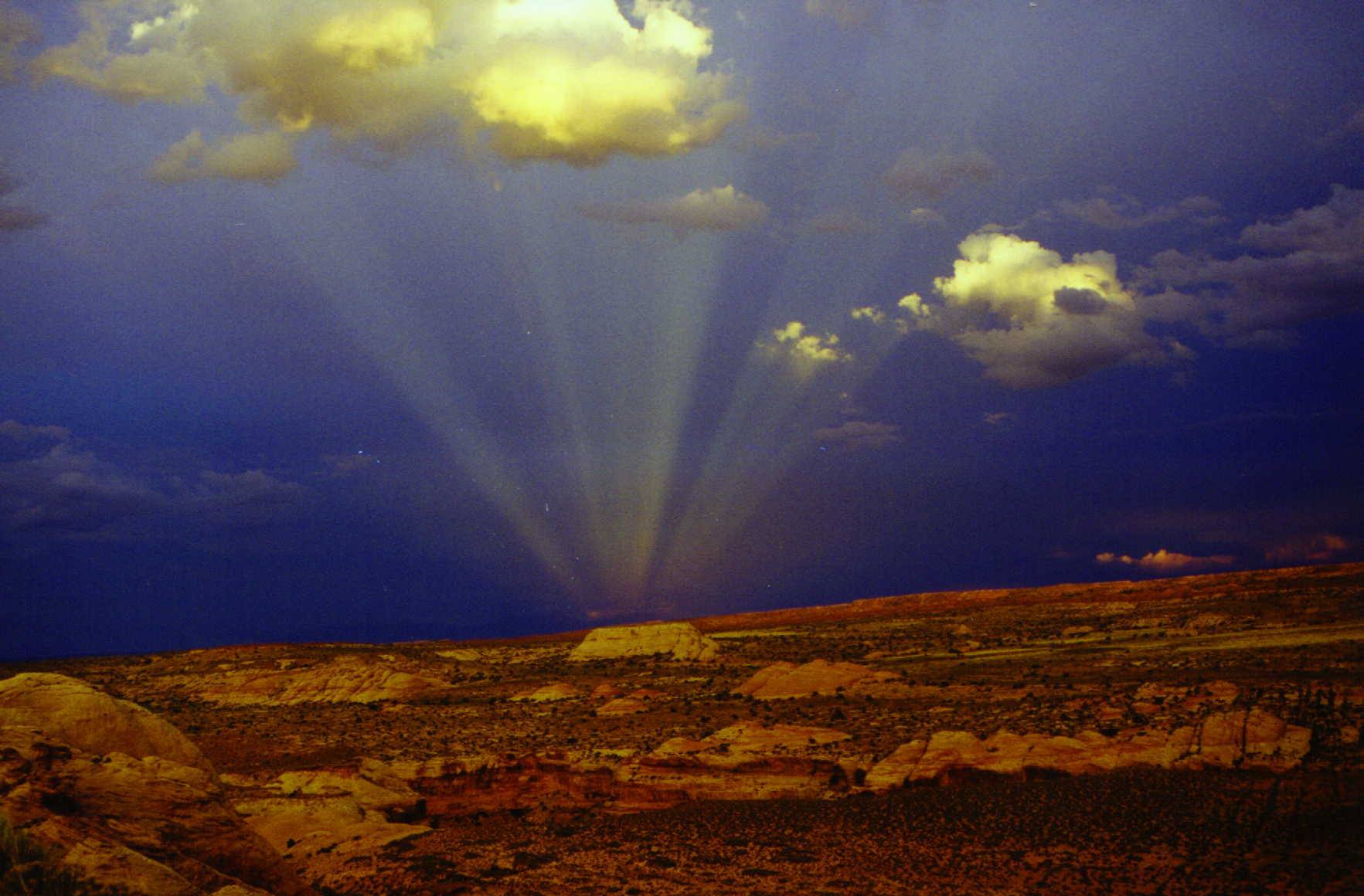 Anticrepuscular Rays Over Horseshoe Canyon