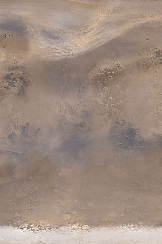 Dust Storm Over Northern Mars