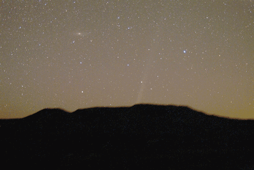 Comet Bradfield Rising
