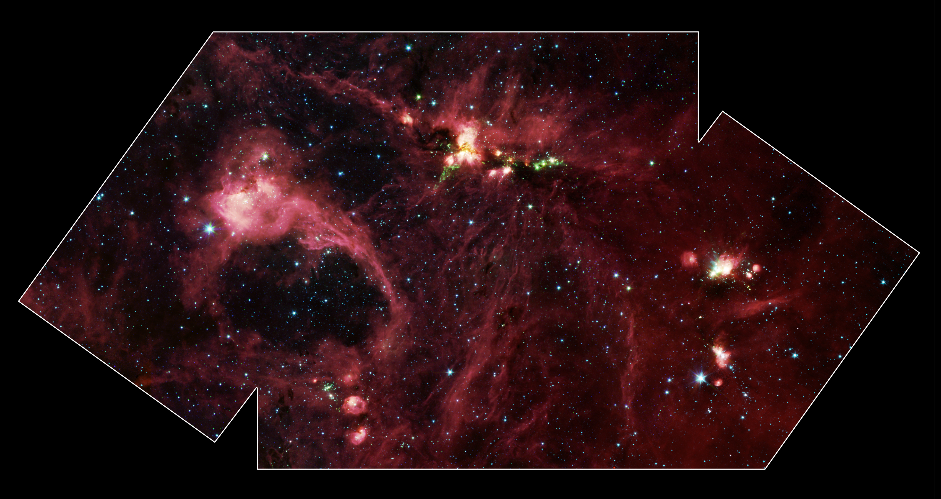 Massive Star Forming Region DR21 in Infrared