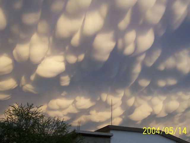 Mammatus Clouds Over Mexico