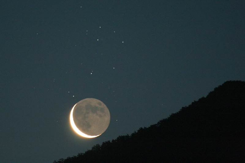 Old Moon and Sister Stars