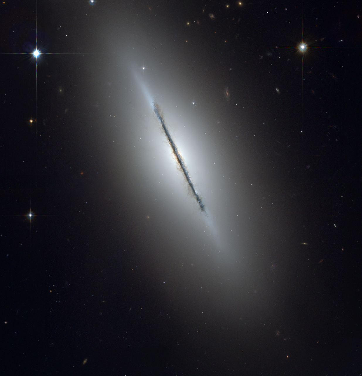 Edge-On Galaxy NGC 5866