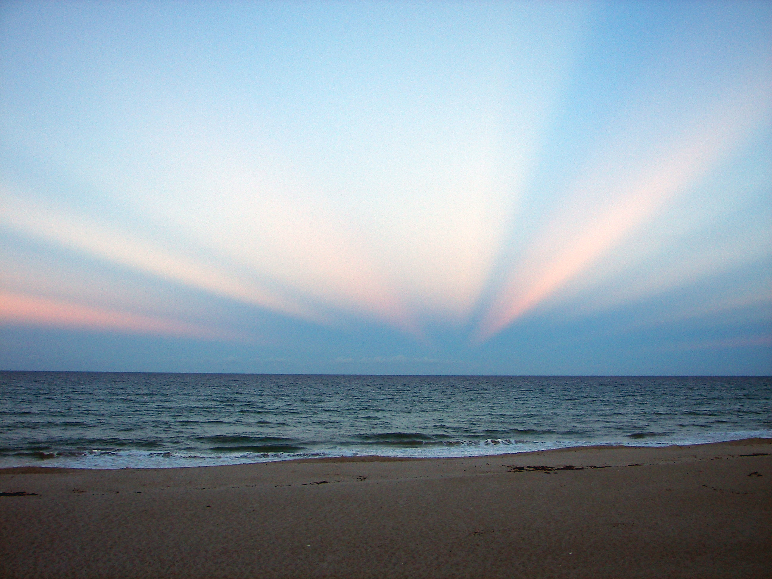 Anticrepuscular Rays Over Florida