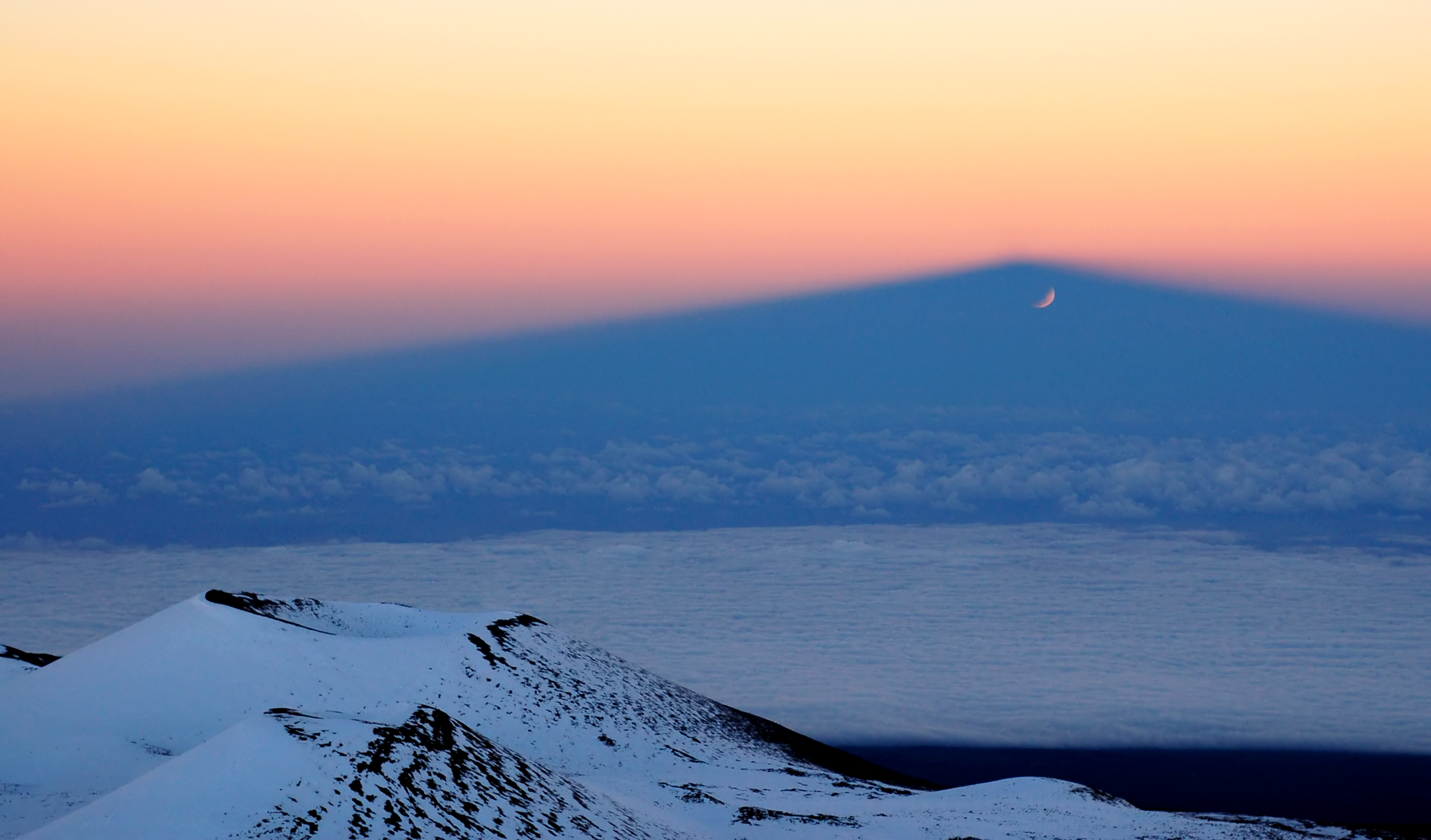 Mauna Kea Shadow Play