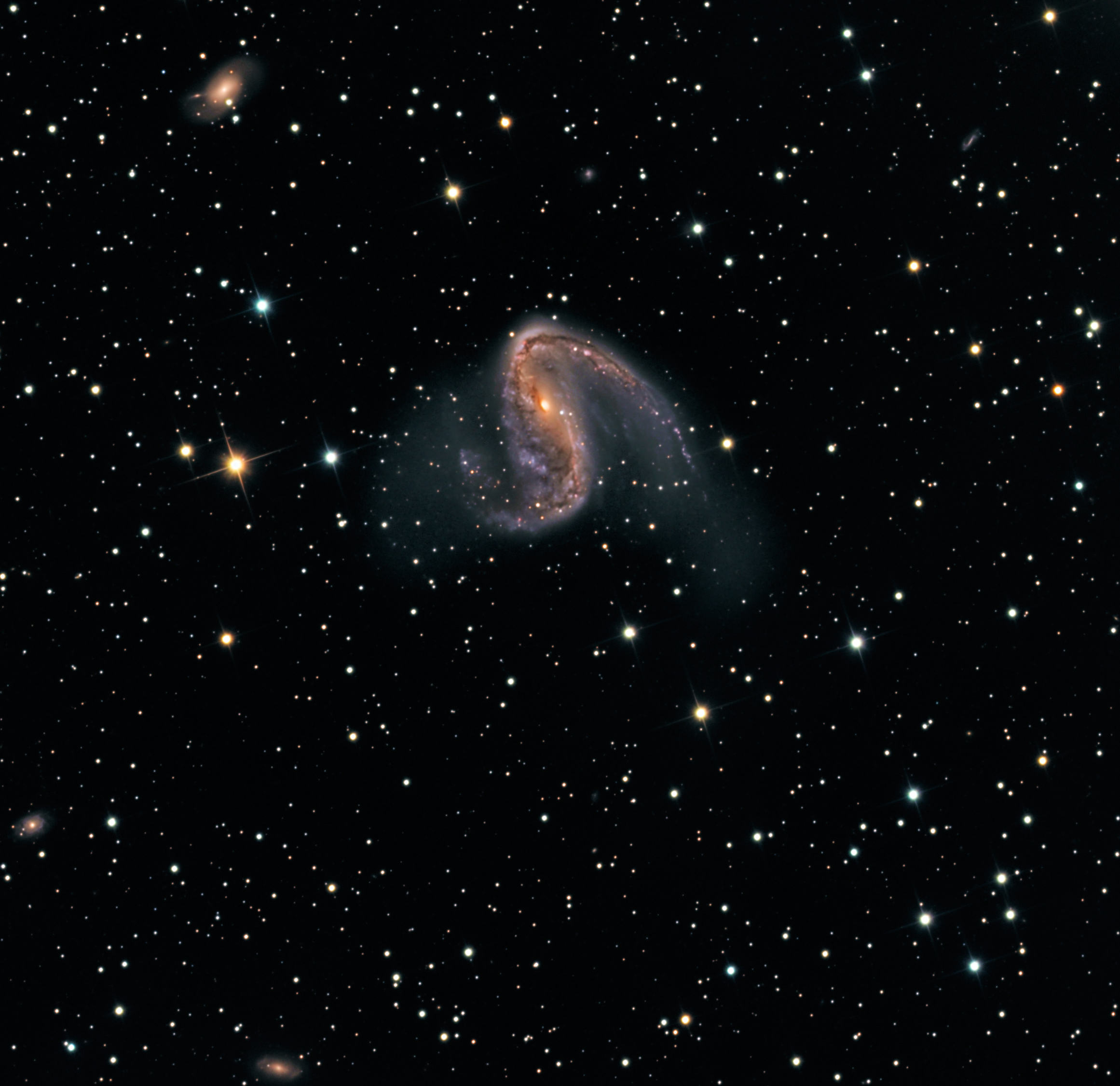 NGC 2442: Galaxy in Volans