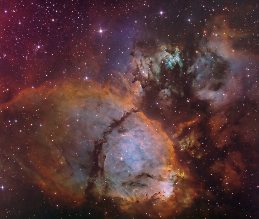 The Colors of IC 1795