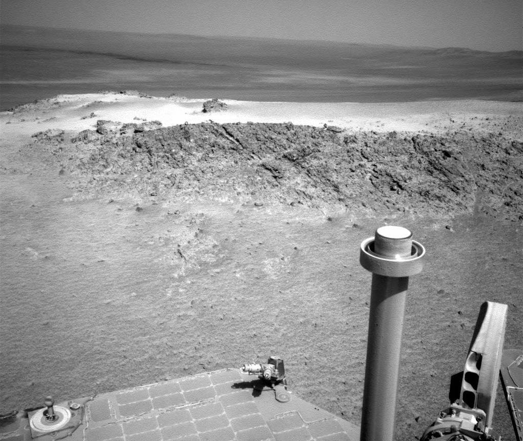 Opportunity Rover Spots Greeley Haven on Mars