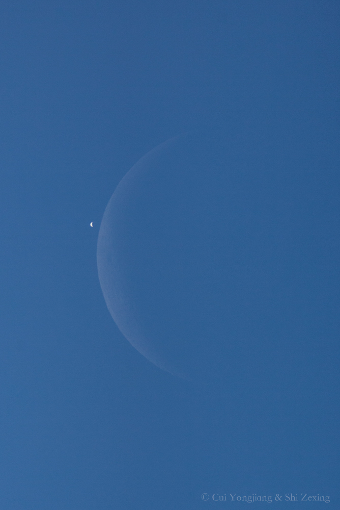 Daytime Moon Meets Morning Star