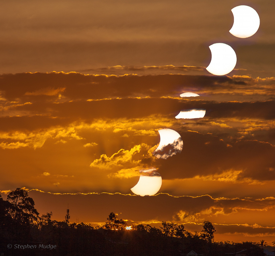 Brisbane Sunset Moonset