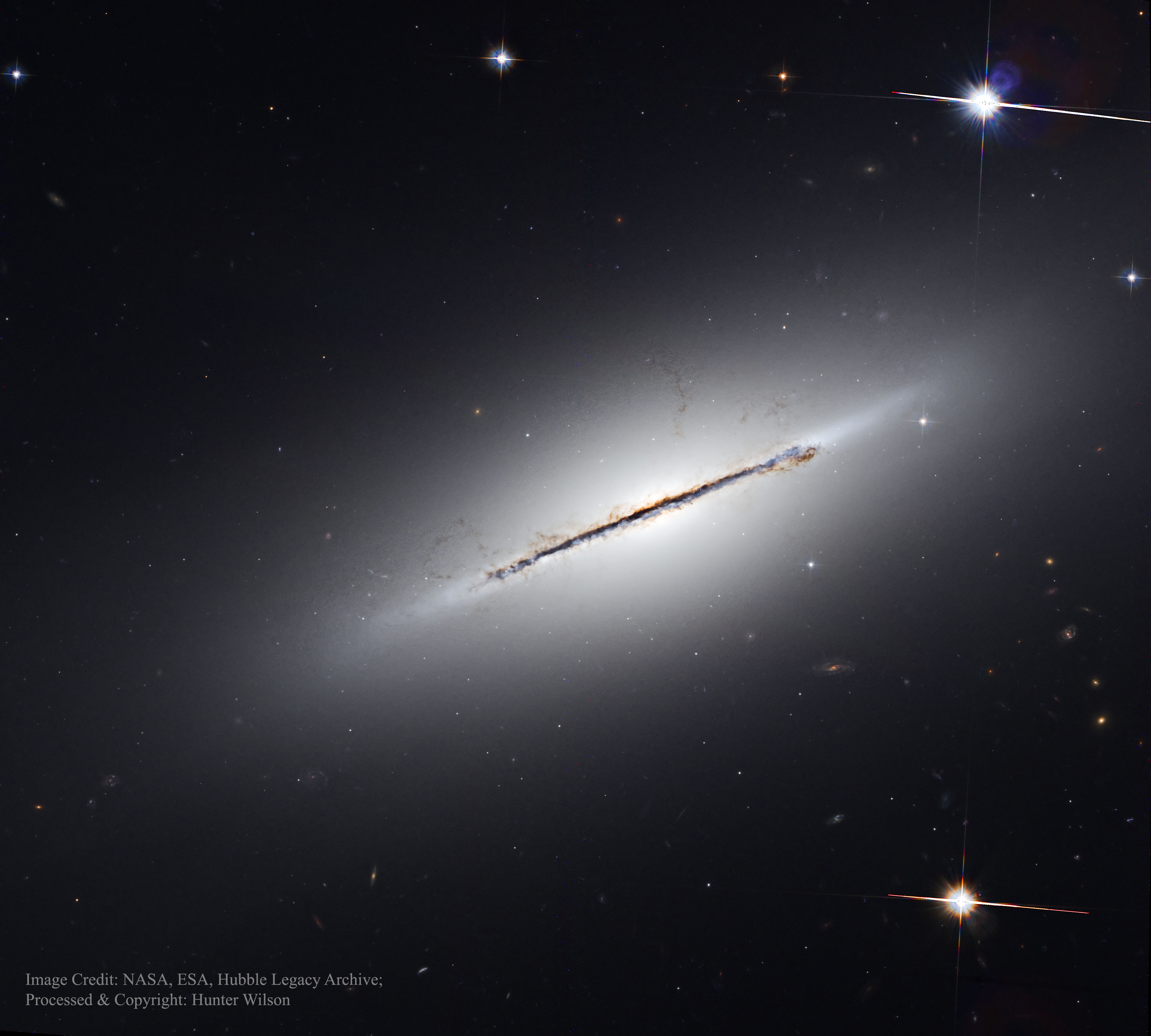 Edge-On Galaxy NGC 5866