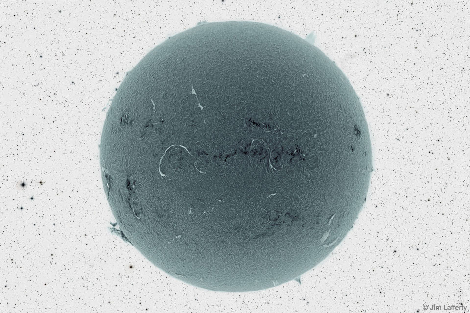 Black Sun and Inverted Starfield