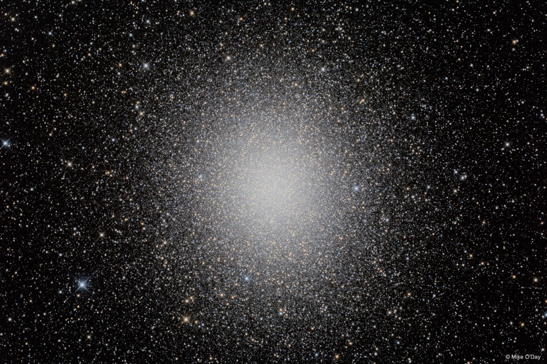 Star Cluster Omega Centauri in HDR