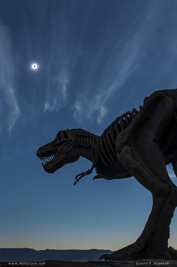 Eclipsosaurus Rex
