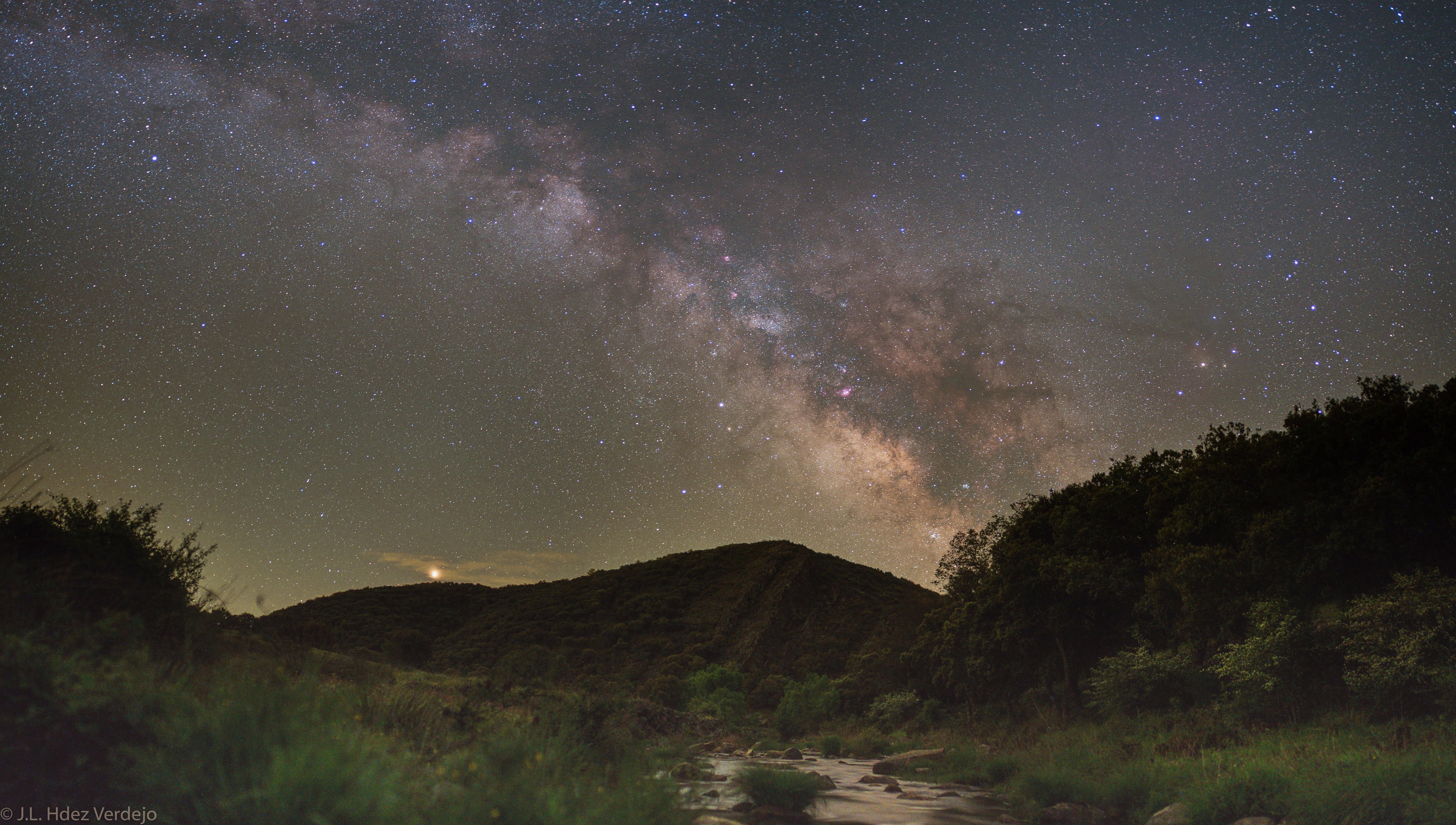 Countryside Mars and Milky Way