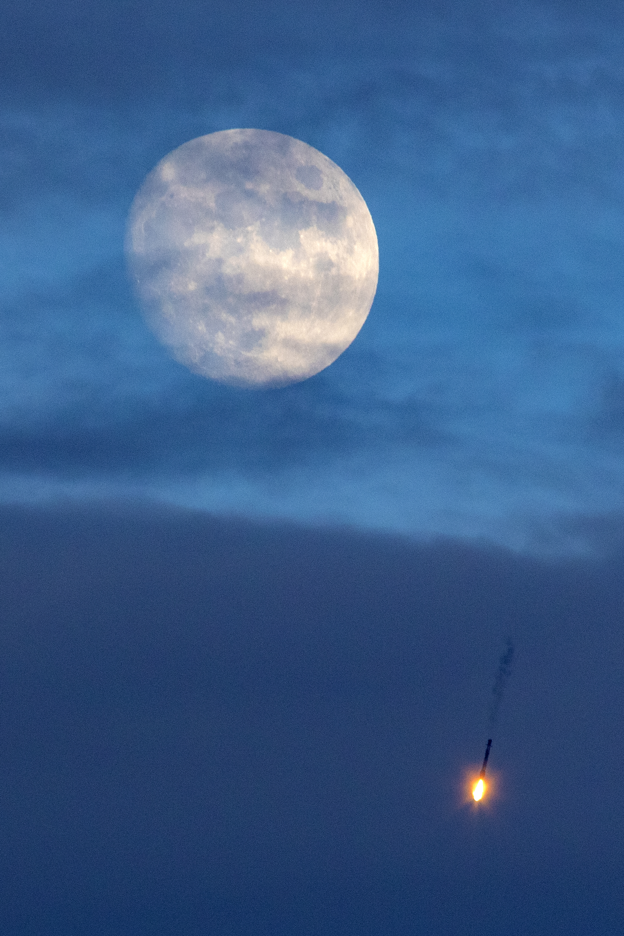 A Falcon 9 Moon