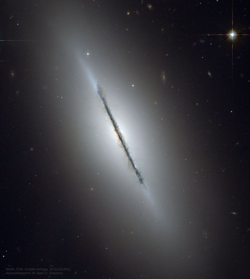 Edge-On Galaxy NGC 5866