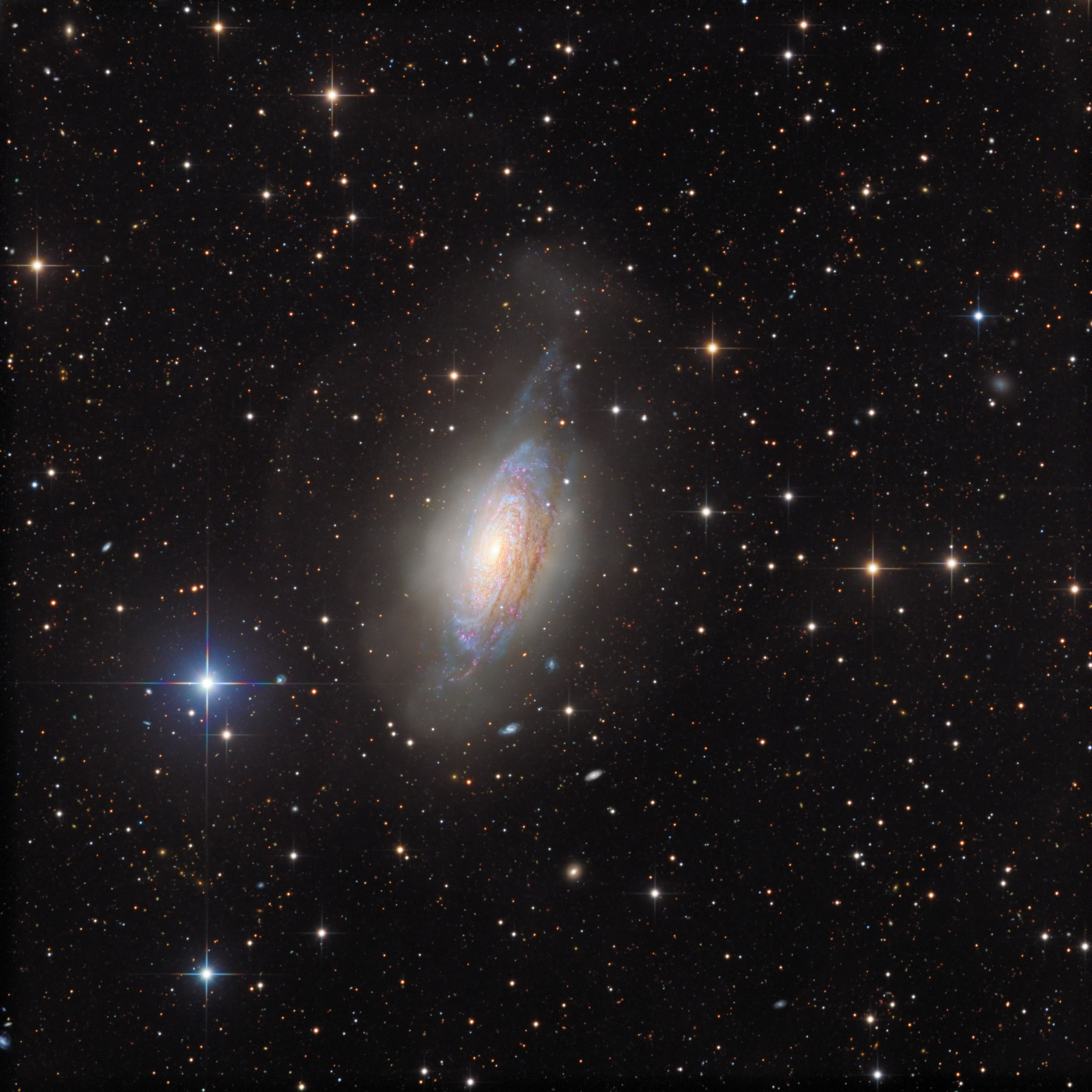 NGC 3521: Galaxy in a Bubble