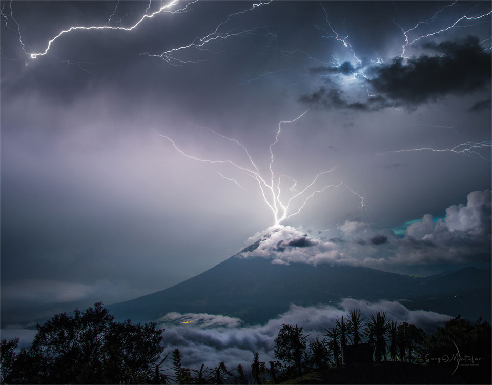 Lightning over the Volcano of Water