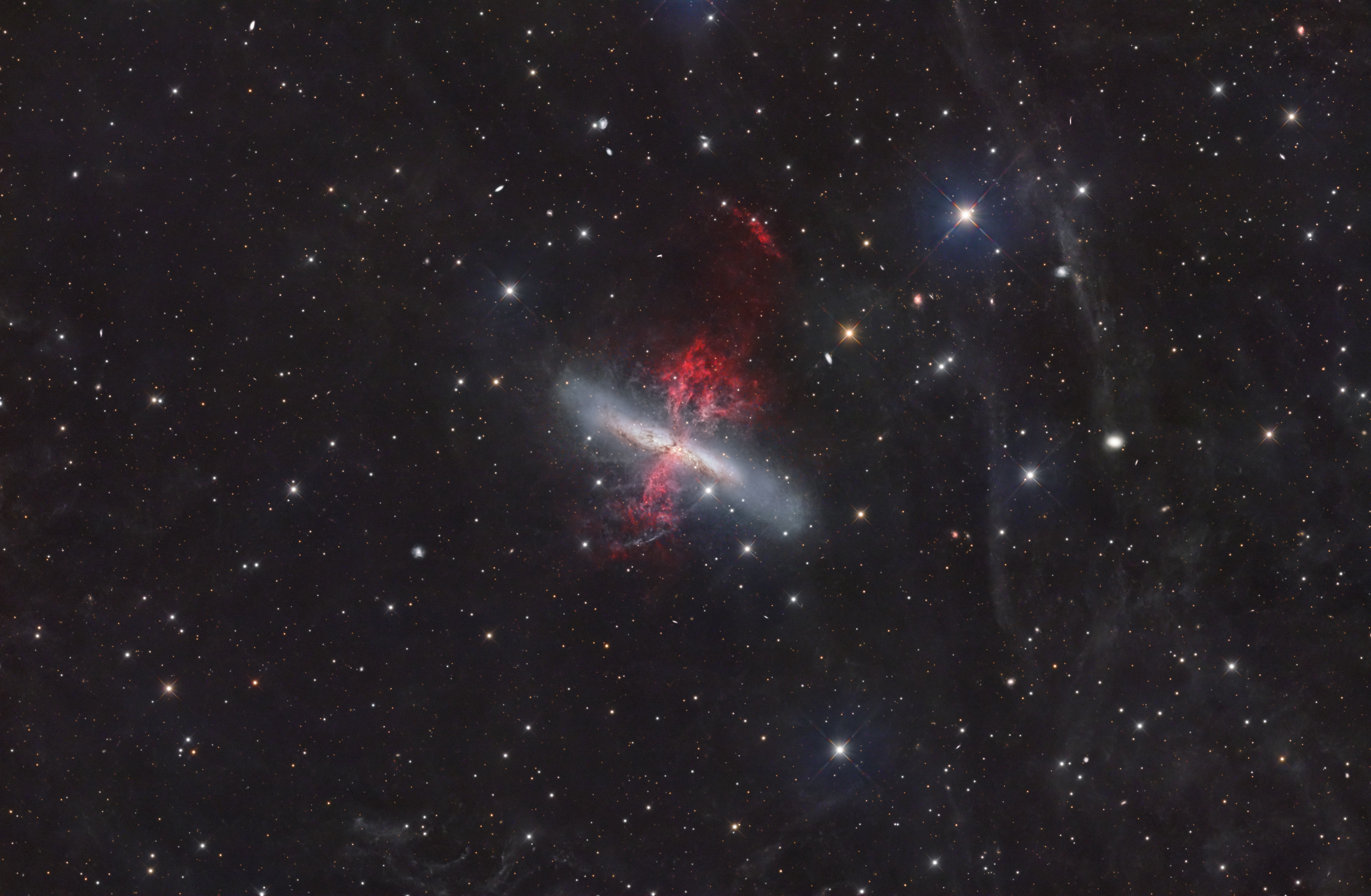 M82: Starburst Galaxy with a Superwind