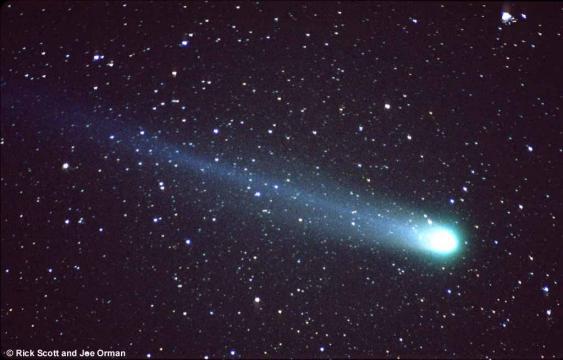 Hyakutake: Stars Through A Comet's Tail