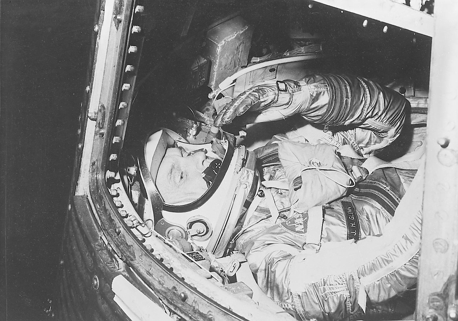 John Glenn: Friendship 7 To Discovery